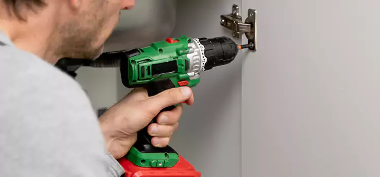 Commercial Door Hinge Repair Daly City