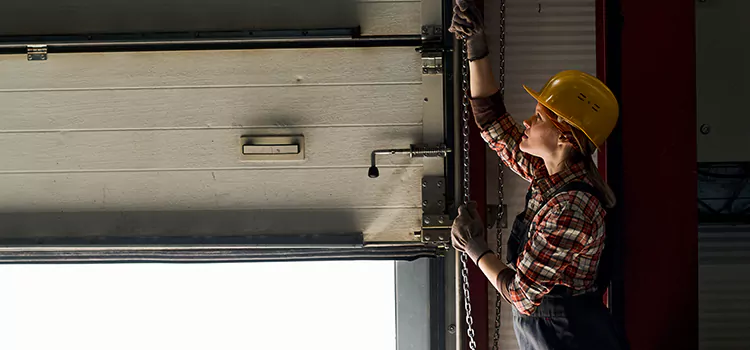 Addressing Common Garage Door Stoppage Issues in Daly City, CA